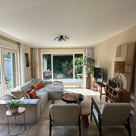 Vakantiewoning De Bosrand Aan Zee Sint Annaland Exterior foto
